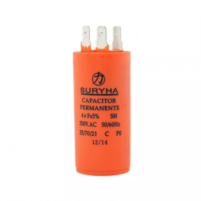 Capacitores